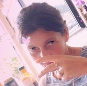 Meet your Posher, Alisha